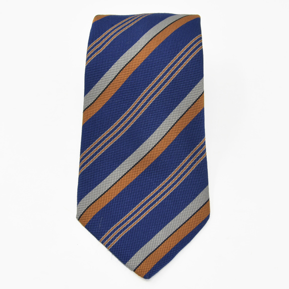 *Burberry London 100% Silk Tie 60" Long 3.75 Width - Picture 1 of 5